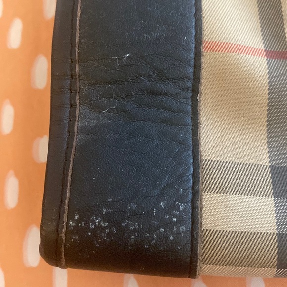 VINTAGE AUTHENTIC BURBERRY TOP HANDLE BAG - Picture 15 of 16